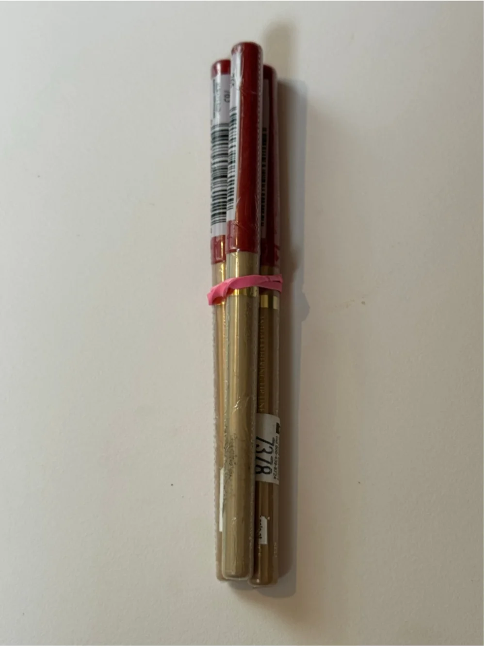 L'Oreal Paris Colour Riche Creamy Lip Liner, Always Red 765 (Set of 3) NEW